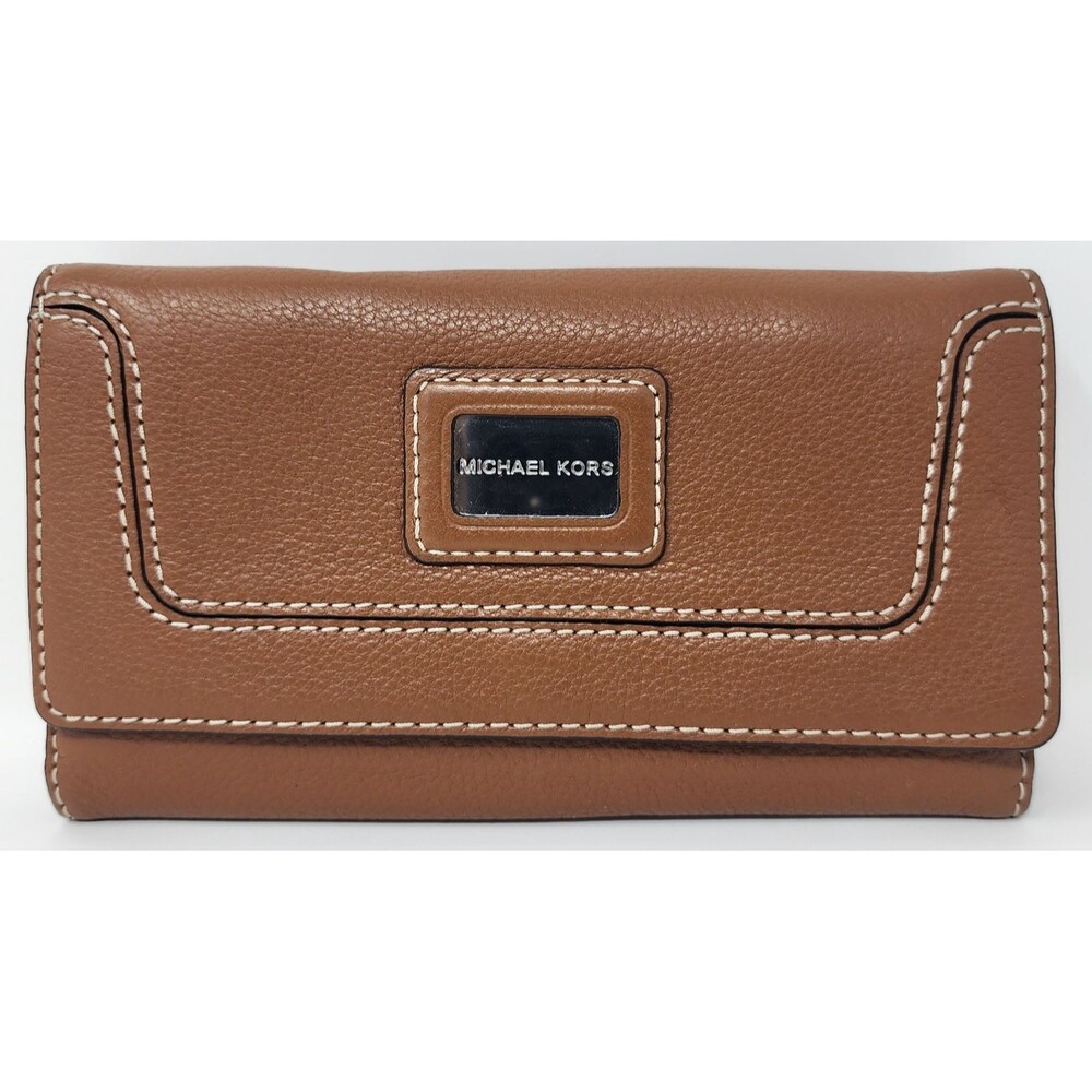 Michael Kors Brookville Carryall Continental Leather Wallet Zip Closure Silver